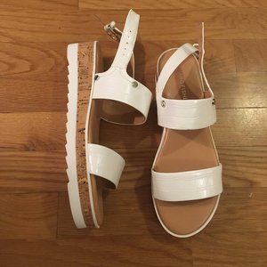 Marc Fisher White Platform Sandals Size 7.5